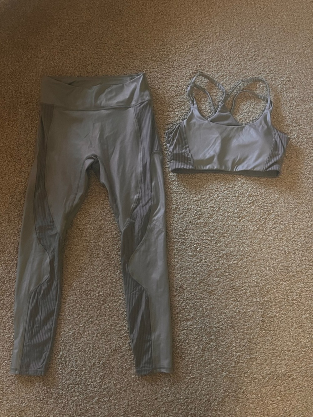Fabletics Matching Set -Women’s High-Waist Seam Detail Leggings and Sports Bra